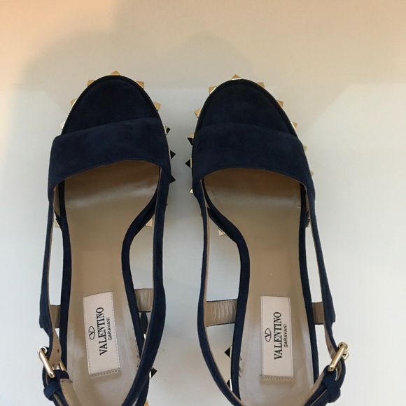 ❗️FINAL PRICE❗️ NEW Valentino Rockstud Sandals - Picture 5 of 8